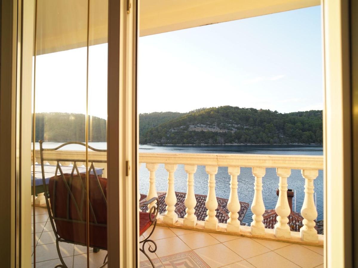 Sea House Mljet Hotel Polace Bagian luar foto