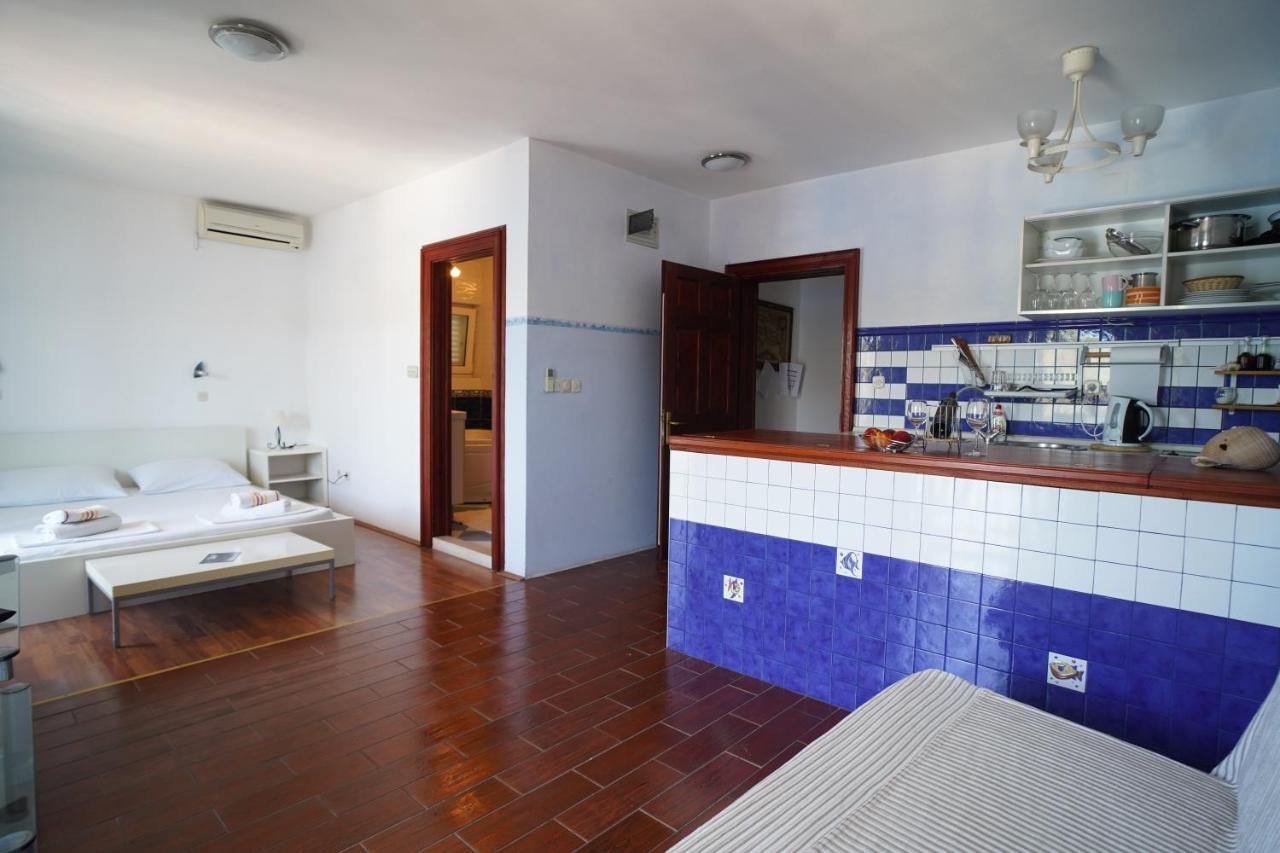 Sea House Mljet Hotel Polace Bagian luar foto