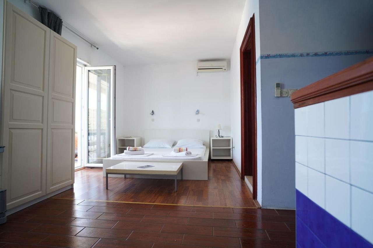 Sea House Mljet Hotel Polace Bagian luar foto